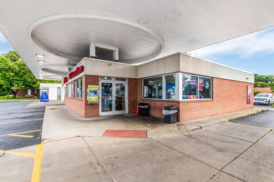 More Photos Of 459 Division St, North Tonawanda Convenience Store For Sale
