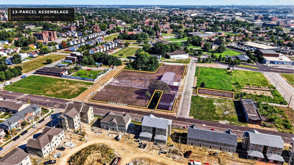 More Photos Of N 1501 Cass Avenue, Saint Louis Flex For Sale