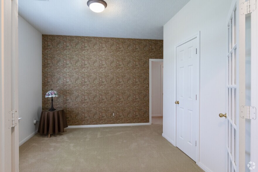 More Photos Of 14504 North Fwy, Houston Office For Sale