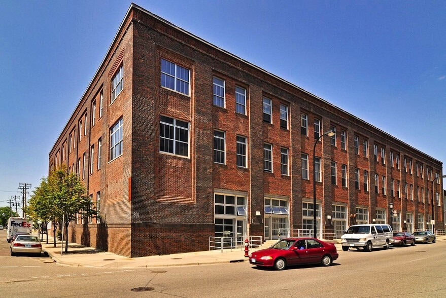 More Photos Of 801 Washington Ave N, Minneapolis Apartments For Sale
