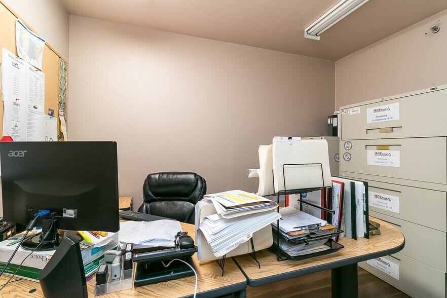 More Photos Of 17957 55th Ave, Surrey Warehouse For Sale