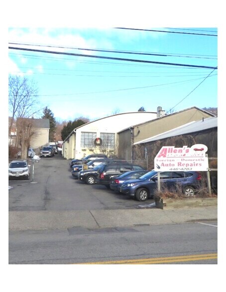 Primary Photo Of 269-271 Main St, Highland Falls Storefront Retail Office For Lease