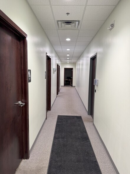 More Photos Of 401 E Conde St, Janesville Warehouse For Sale