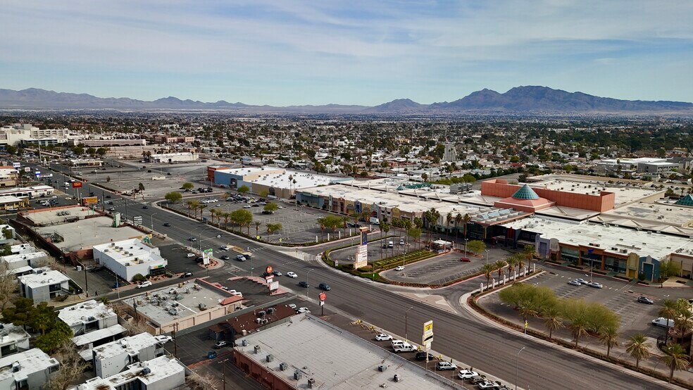 More Photos Of 3528 S Maryland Pky, Las Vegas Unknown For Lease