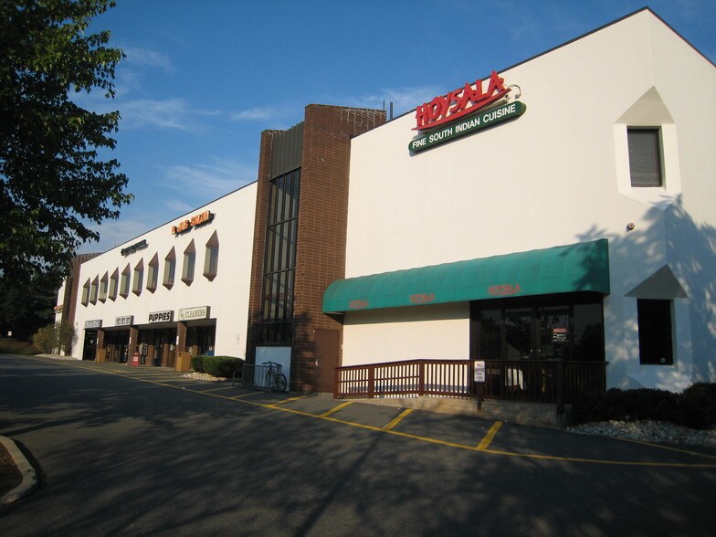 More Photos Of 2 John F Kennedy Blvd, Somerset General Retail For Sale