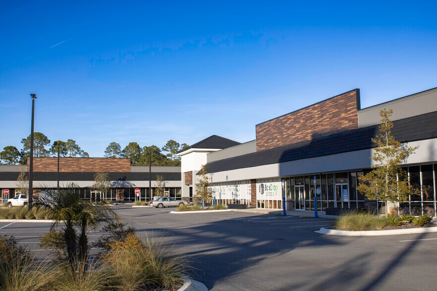 More Photos Of 96032-96098 Victorias Pl, Yulee General Retail For Lease