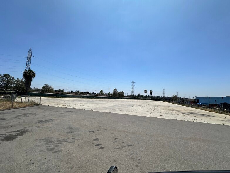 More Photos Of 9701 Bluff Rd, Downey Land For Sale