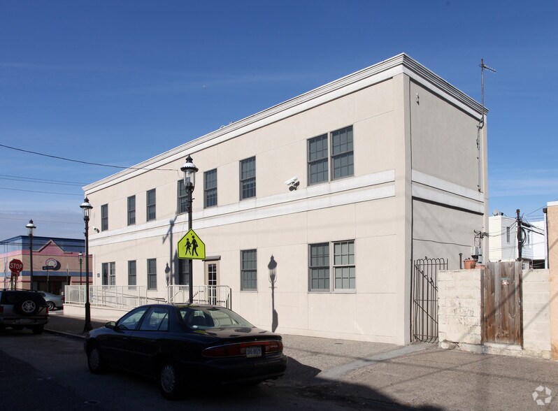 More Photos Of 2149 S 3rd St, Philadelphia Office For Sale