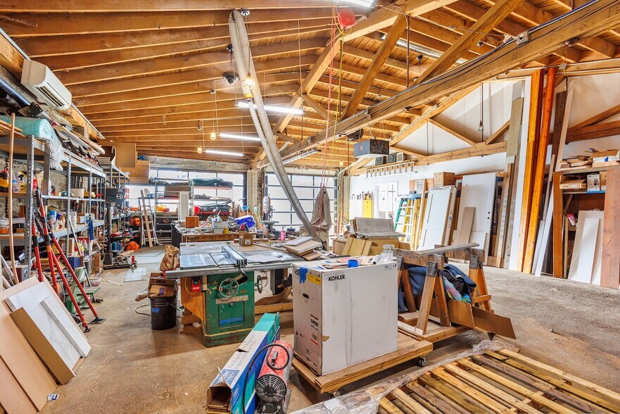 More Photos Of 1804 NE Martin Luther King Jr Blvd, Portland Storefront For Lease