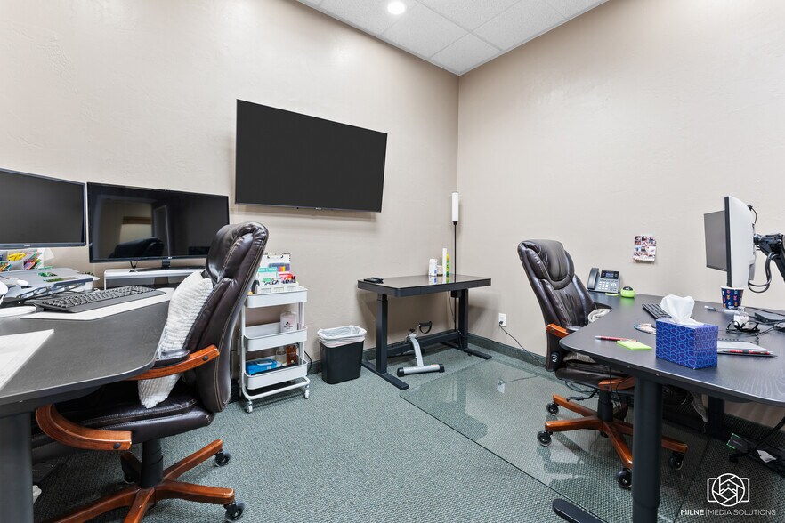 More Photos Of 1173 S 250 W, St George Office Residential For Lease