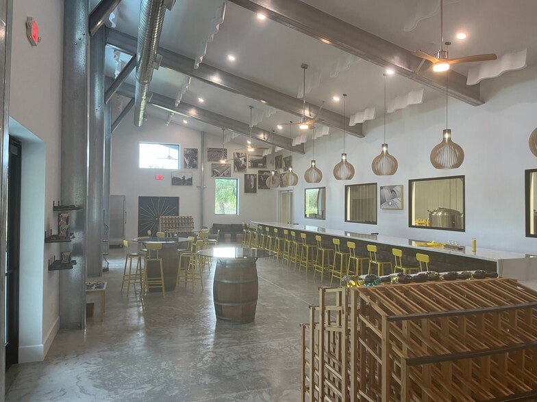 More Photos Of 20948 Corkscrew Rd, Estero Winery Vineyard For Sale