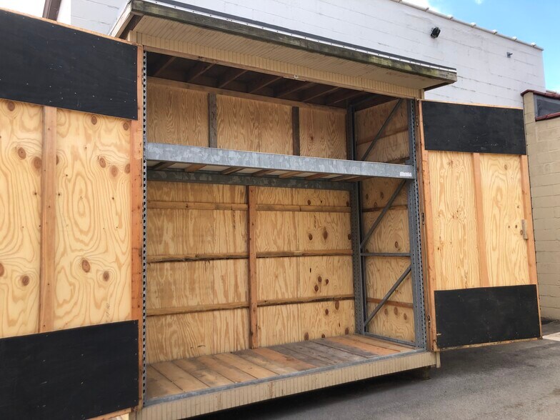 More Photos Of 2100 S 57th St, West Allis Warehouse For Sale