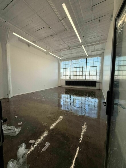 More Photos Of 13000 Athens Ave, Lakewood Warehouse For Lease