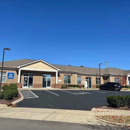 More Photos Of 105 Bluegrass Commons Blvd, Hendersonville Office For Lease