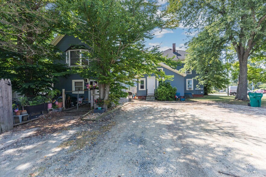 More Photos Of 2 Pleasant St, Rochester Apartments For Sale