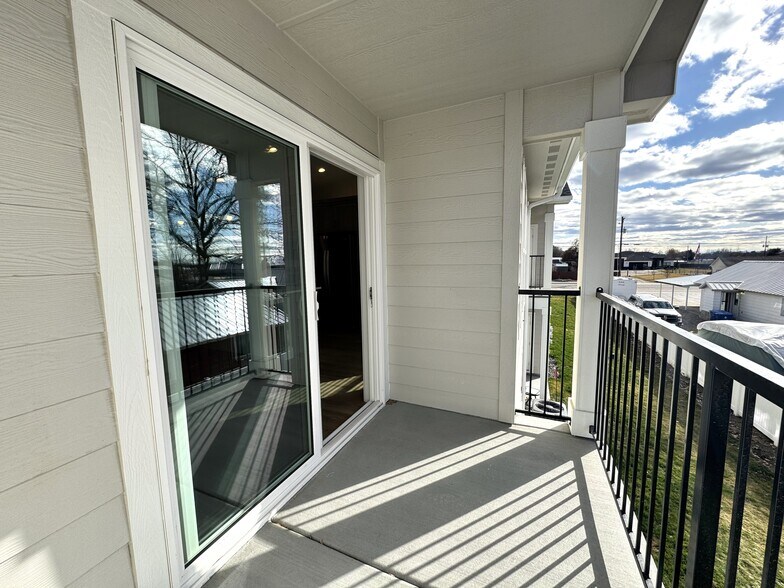 More Photos Of 1800 7th Ave N, Payette Apartments For Sale