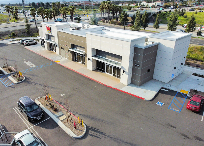 Primary Photo Of 16164 S Highland Ave, Fontana General Retail For Lease