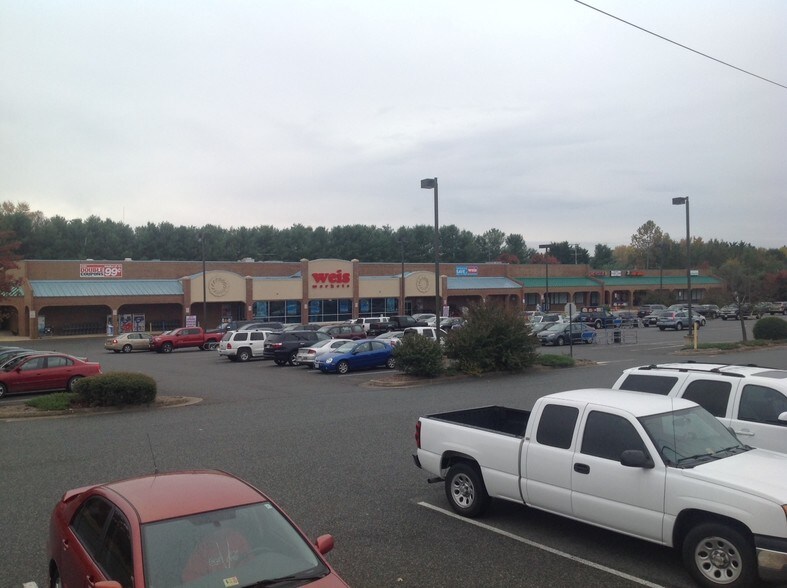 Primary Photo Of 282 Deacon Rd, Fredericksburg Unknown For Lease