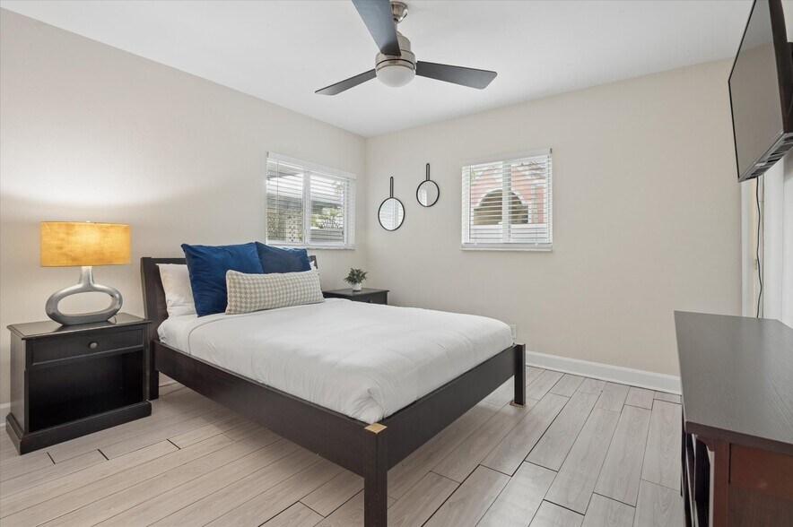 More Photos Of 1123 NE 14th Ave, Fort Lauderdale Apartments For Sale