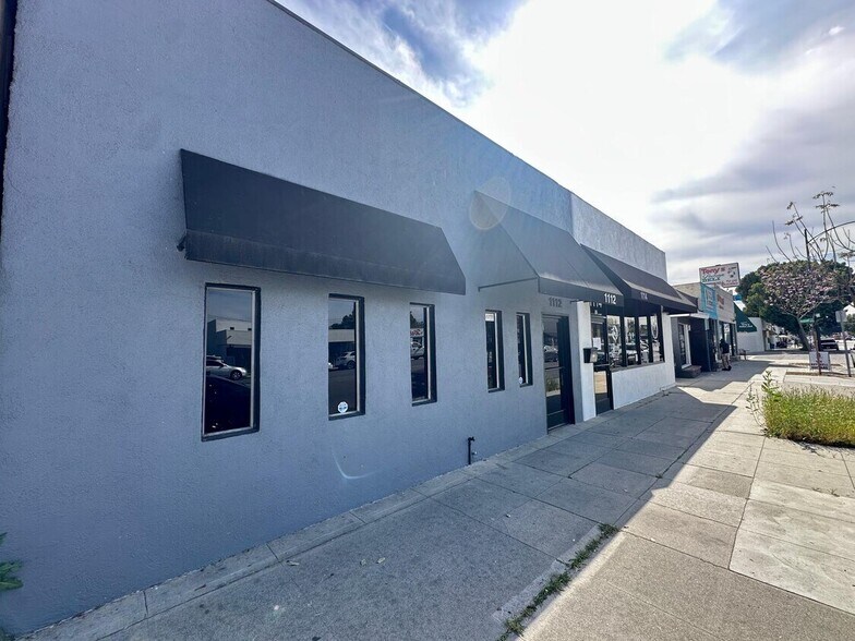 More Photos Of 1112 W Magnolia Blvd, Burbank Storefront For Lease