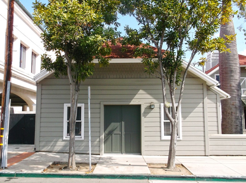 More Photos Of 115-117 W Micheltorena St, Santa Barbara Office For Lease