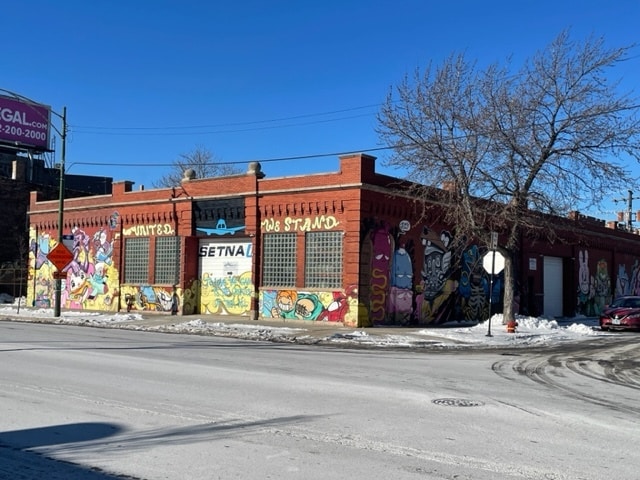 More Photos Of 2900-2902 W Chicago Ave, Chicago Warehouse For Sale