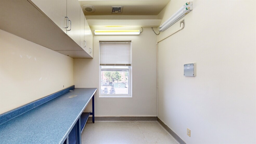 More Photos Of 15-01 Broadway, Fair Lawn Medical For Sale