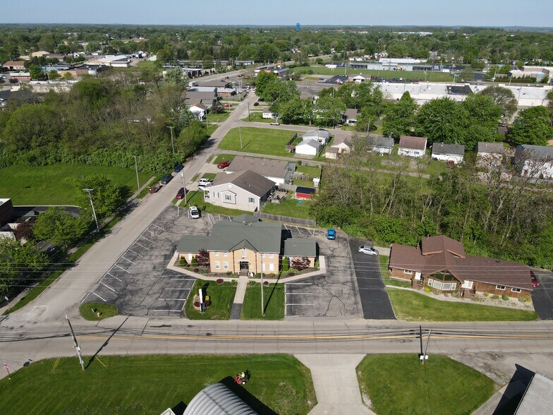 More Photos Of 74 N Orange St, Xenia Medical For Lease