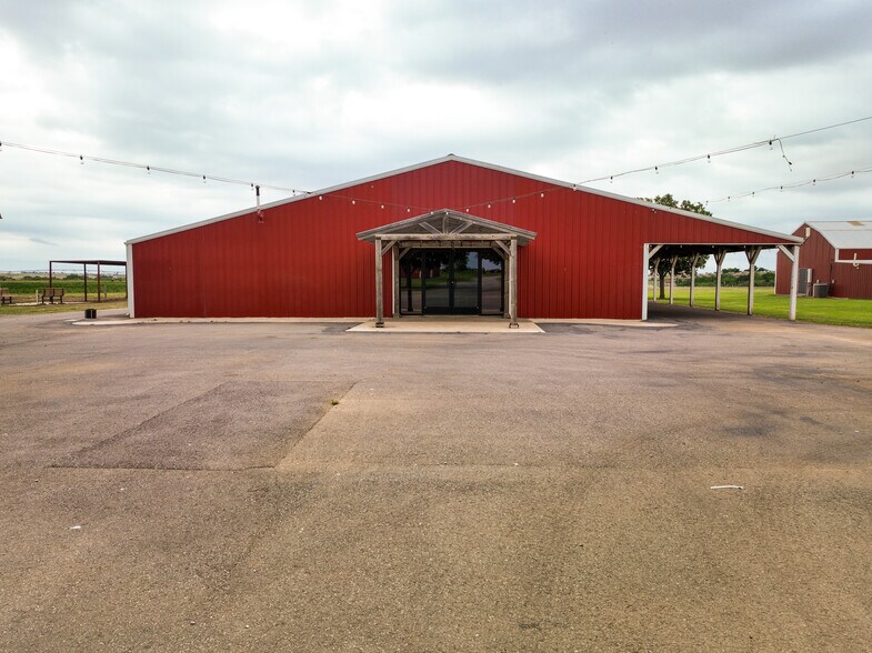 More Photos Of 1002 Old 66 Rd, Hydro Land For Sale
