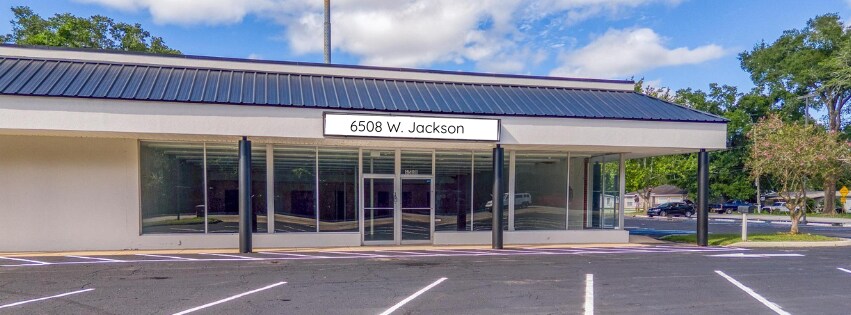 More Photos Of 6508-6516 W Jackson St, Pensacola Storefront For Sale