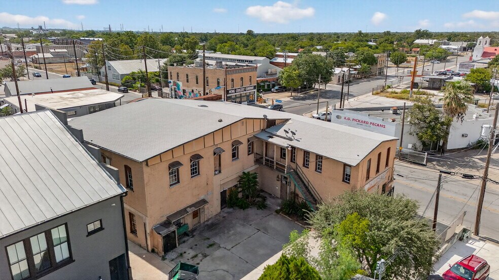 More Photos Of , San Antonio General Retail For Sale