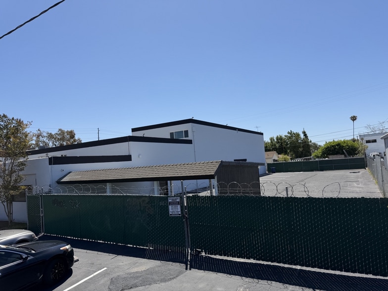 Primary Photo Of 529 W 4th Ave, Escondido Warehouse For Sale