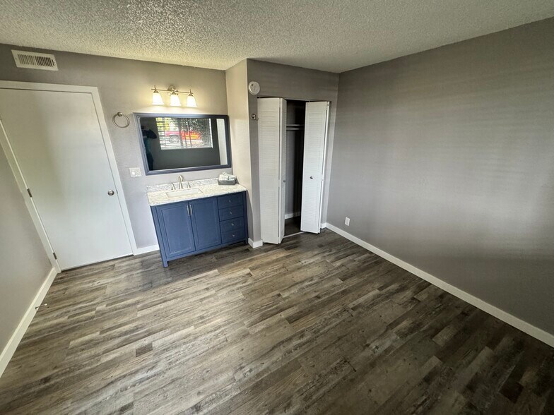 More Photos Of 760 NW 21st St, Corvallis Apartments For Sale