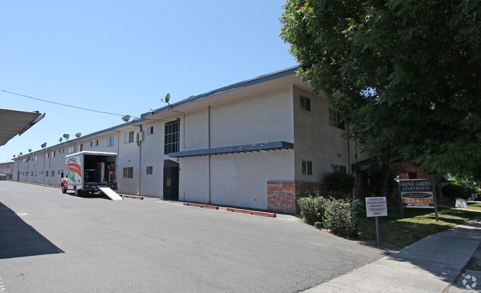 More Photos Of 150 E Orangeburg Ave, Modesto Apartments For Sale