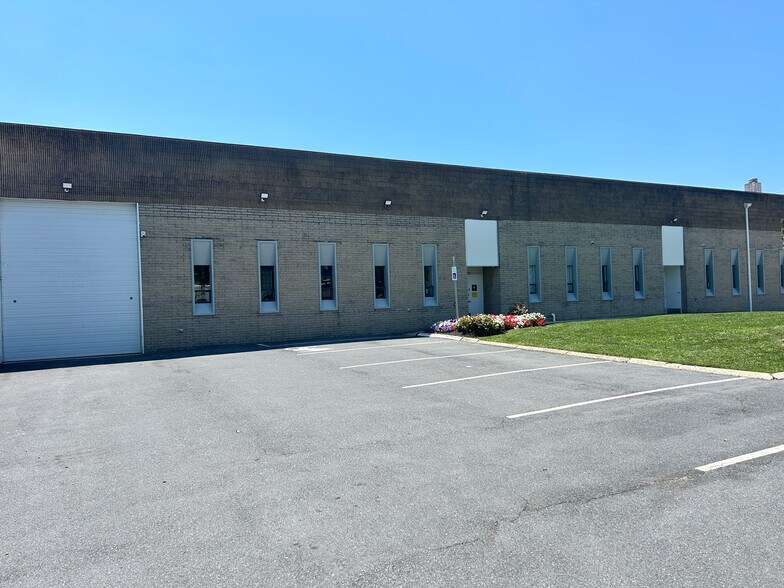 More Photos Of 5209 Holland Dr, Beltsville Warehouse For Sale