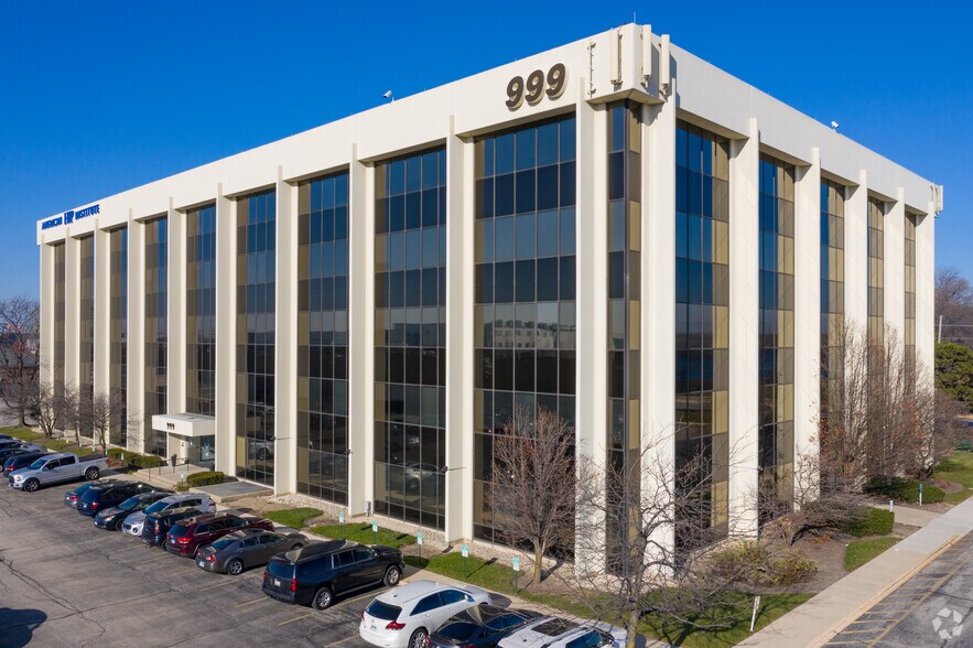 More Photos Of 999 E Touhy Ave, Des Plaines Office For Lease