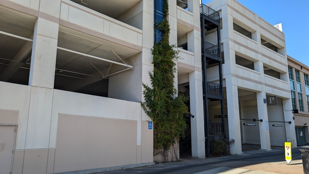 More Photos Of 360-368 Castro St, Mountain View Restaurant For Sale