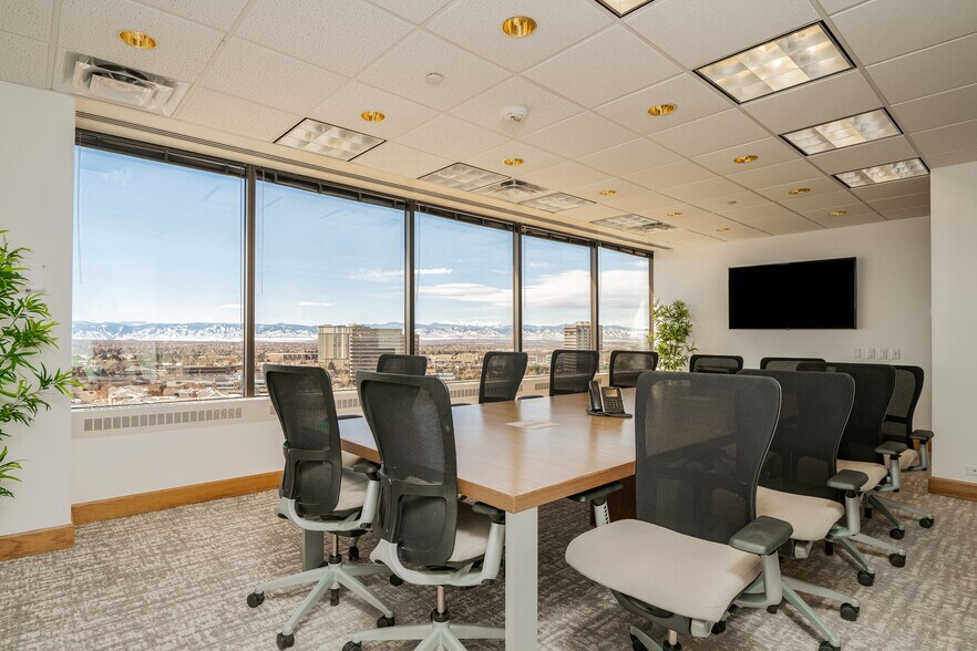 More Photos Of 8400 E Prentice Ave, Greenwood Village Office For Lease
