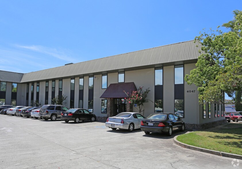 Primary Photo Of 4047-4049 1st St, Livermore Office For Lease