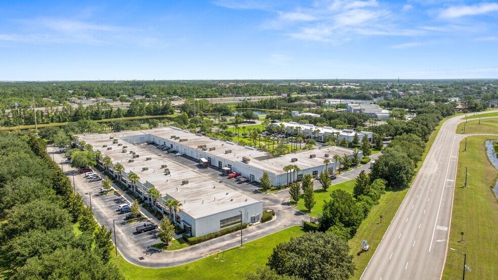 More Photos Of 11602 lake underhill Rd, Orlando Flex For Lease