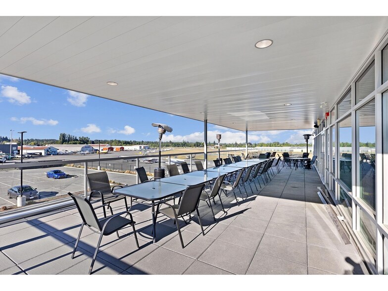 More Photos Of 5385 216 St, Langley Restaurant For Sale