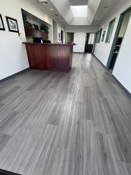 More Photos Of 11581 Monarch St, Garden Grove Warehouse For Sale