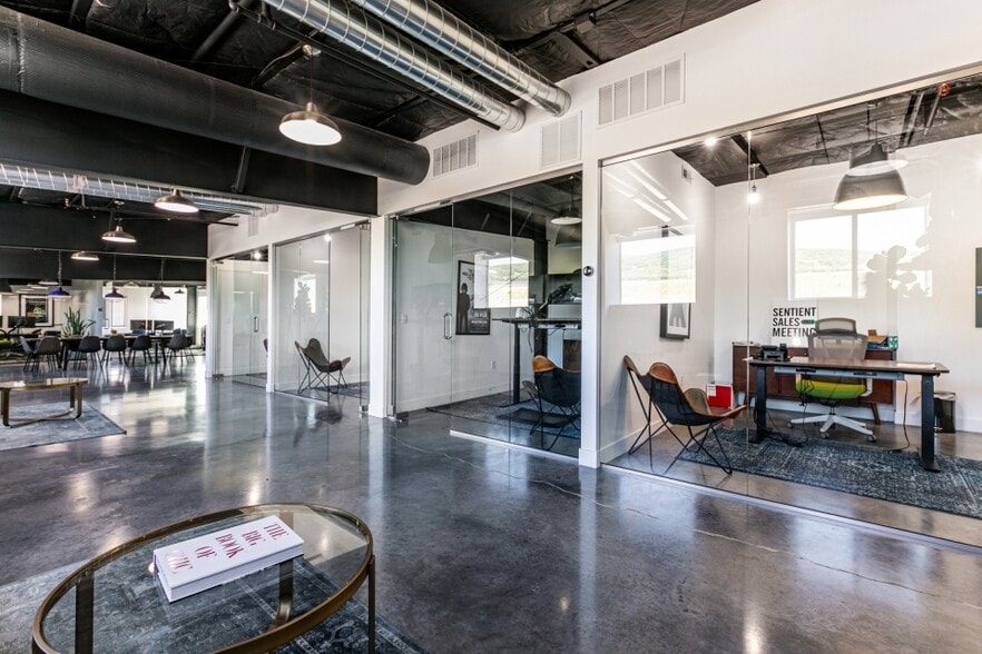 More Photos Of 4383 Forestdale Dr, Park City Warehouse For Lease