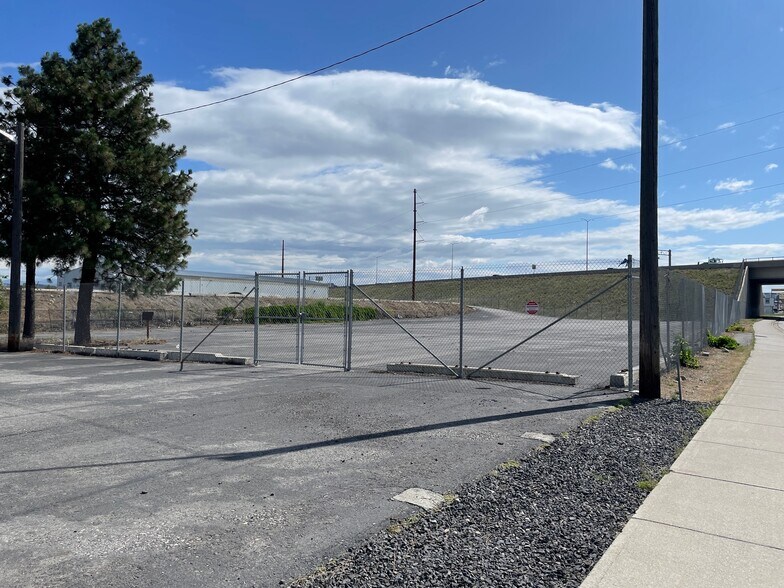 Primary Photo Of 5901 Sprague Parcel B, Spokane Valley Land For Lease