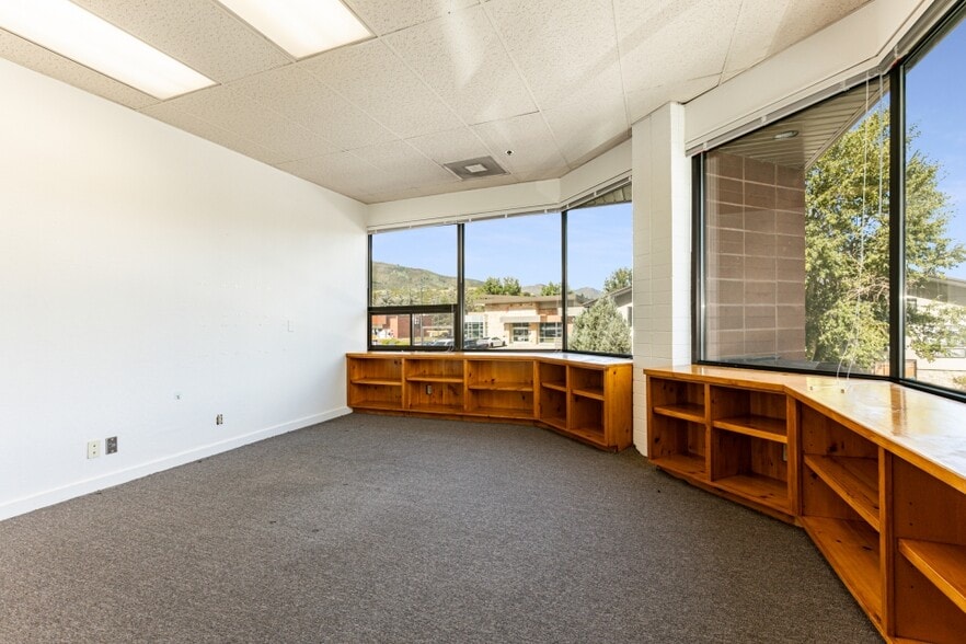 More Photos Of 1821 Sidewinder Dr, Park City Storefront Retail Office For Sale