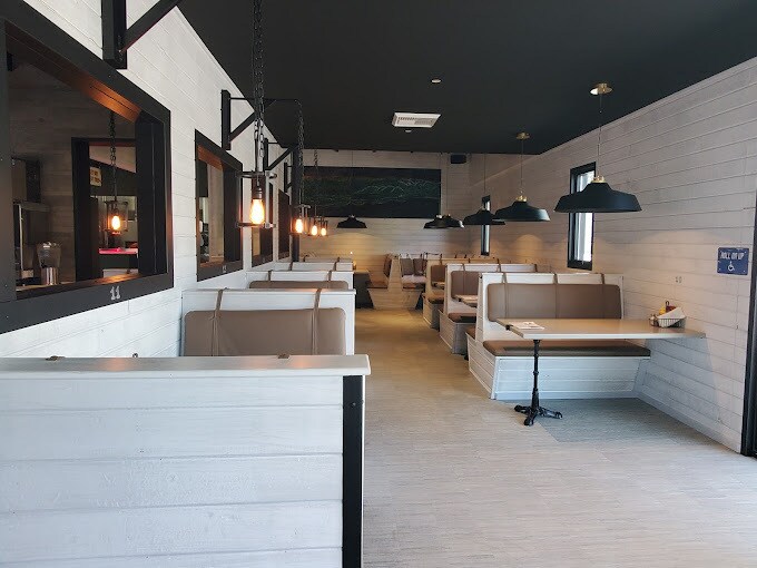 More Photos Of 120 S 1st Ave, Sandpoint Restaurant For Lease