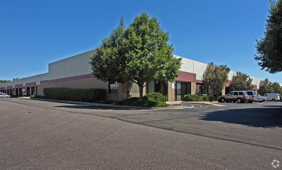 More Photos Of 5475 Peoria St, Denver Light Manufacturing For Sale