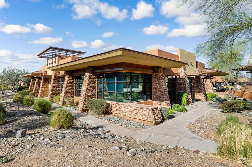 More Photos Of 9927 E Bell Rd, Scottsdale Medical For Sale