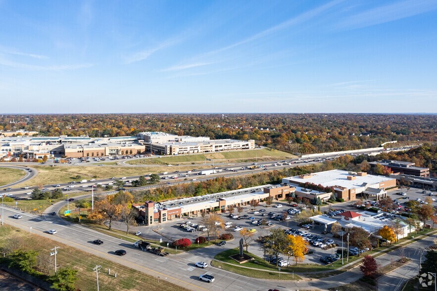 More Photos Of 1010-1092 Old Des Peres Rd, Des Peres Unknown For Lease