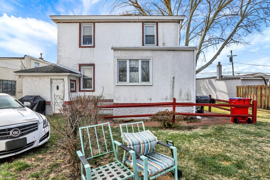 More Photos Of 2267 E Farragut Ave, Bristol Multifamily For Sale